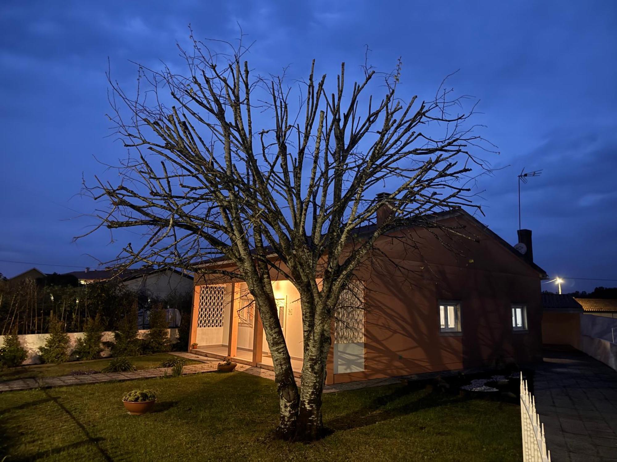Moradia Alegre No Centro Da Vila Da Tocha. Экстерьер фото